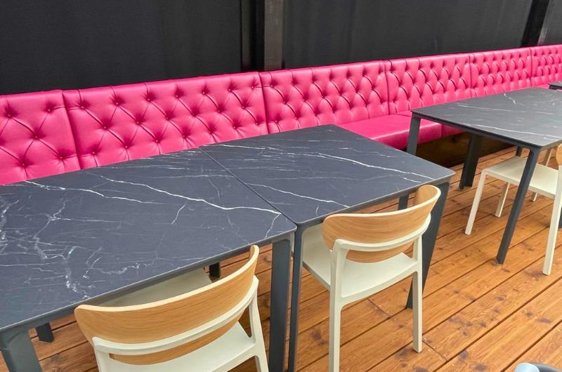 Zona de Tiragem e Workstations de Bar